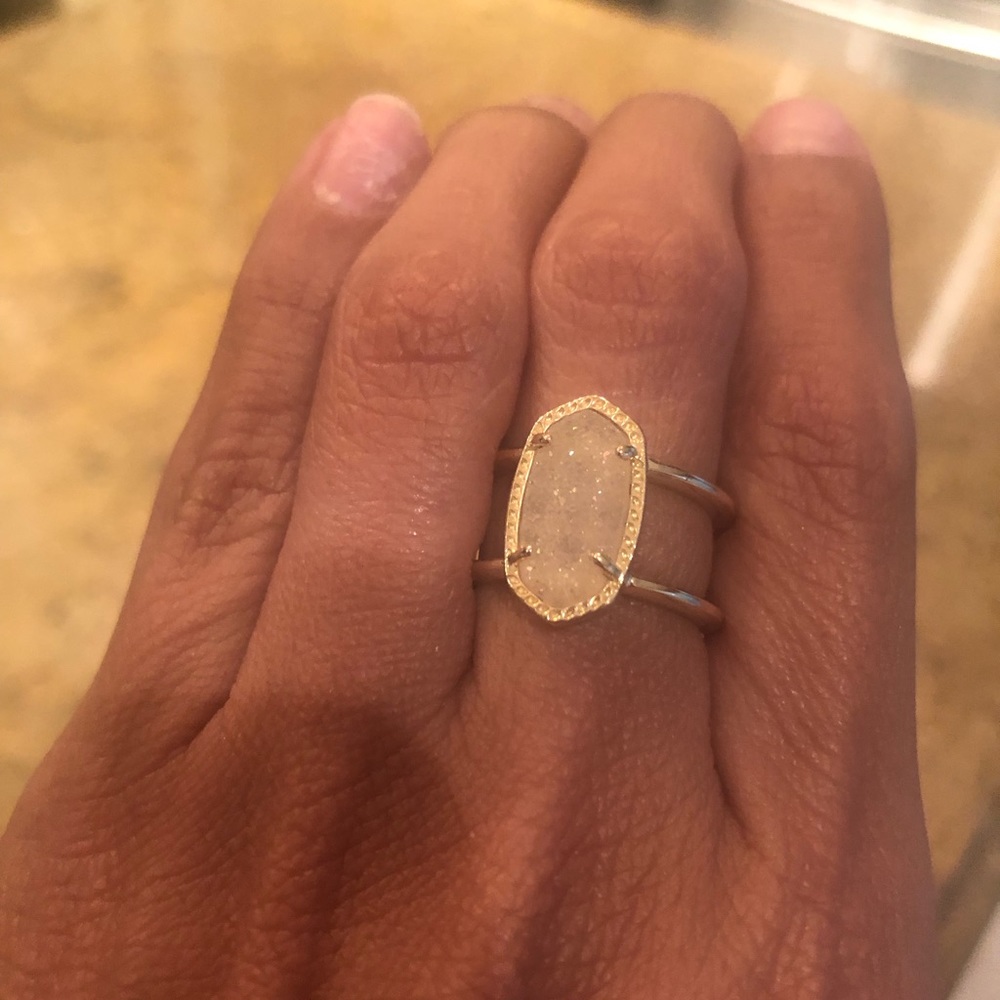 🌸Kendra Scott Elyse Ring🌸 - Picture 6 of 6